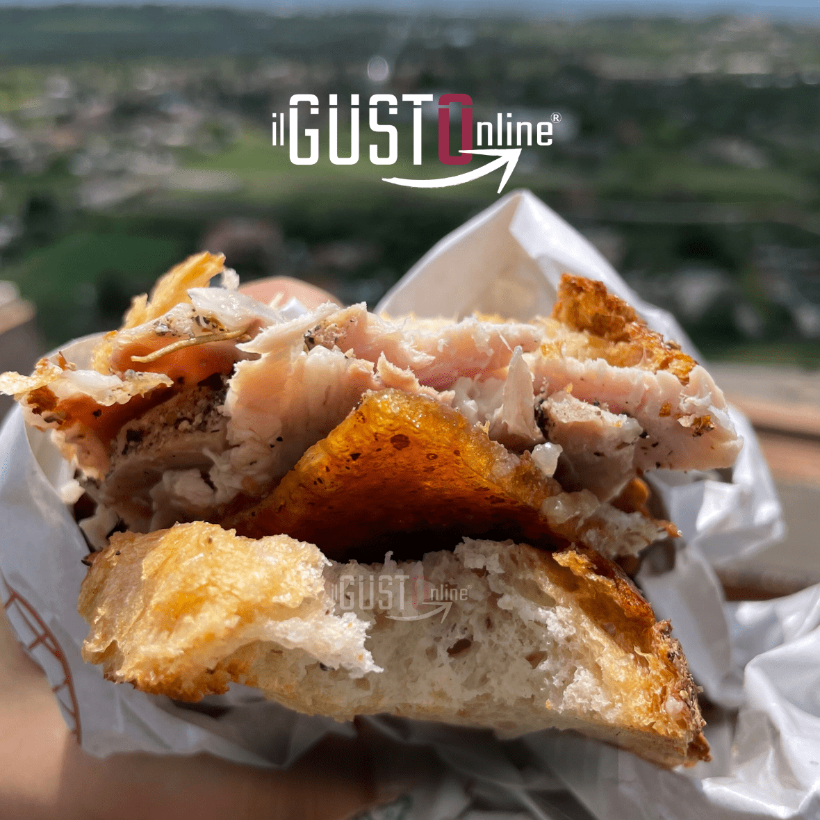 Panino con Porchetta di Ariccia IGP e crosta croccante - Panino con Pane Casareccio di Genzano ilGustonline
