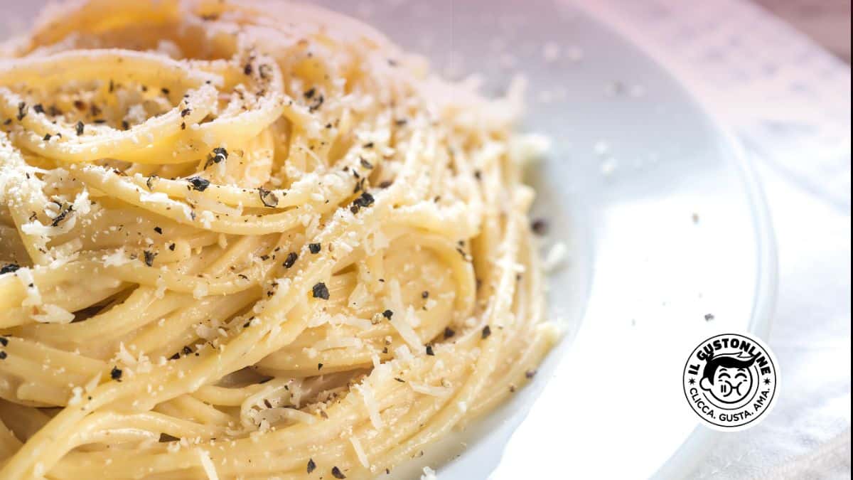 Ricetta originale Pasta Cacio e Pepe per due persone Il Gustonline